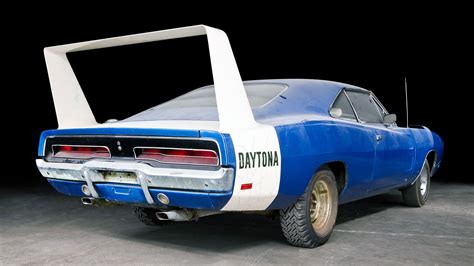 dodge daytona spoiler